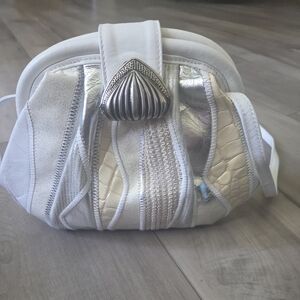 Brizzoiari Chic White and Silver Mini Bag